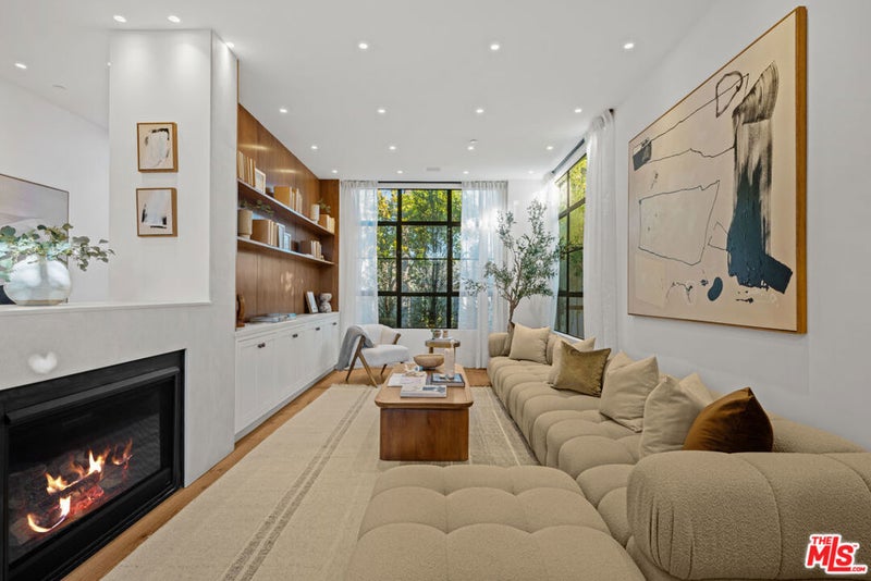 745 Sunset Avenue