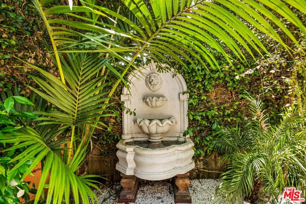 Playa Del Rey, California 90293, United States, 4 Bedrooms Bedrooms, ,3 BathroomsBathrooms,Residential,Active,187271