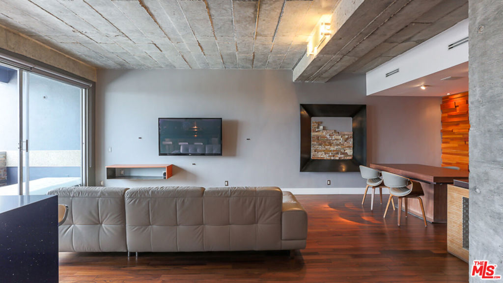 7250 Franklin Avenue 1112