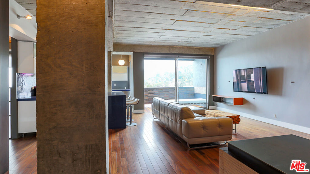 7250 Franklin Avenue 1112