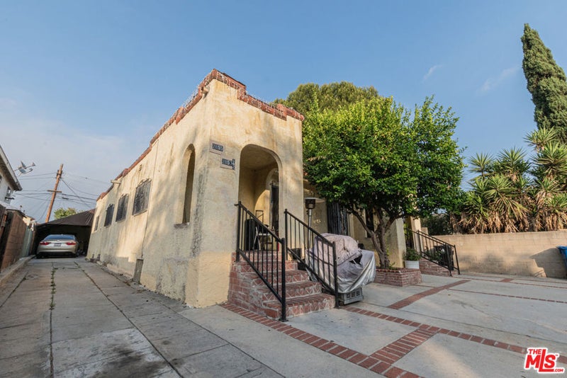 2855 W Avenue 34