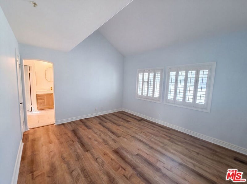 18743 Chapel Lane