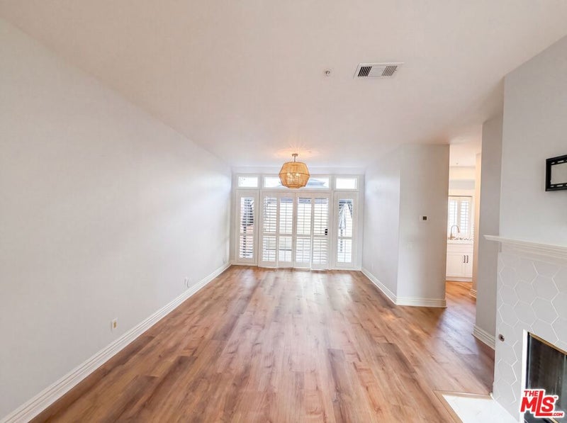 18743 Chapel Lane