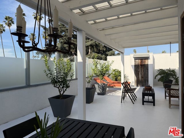 924 5th Street 10 #10, Santa Monica
