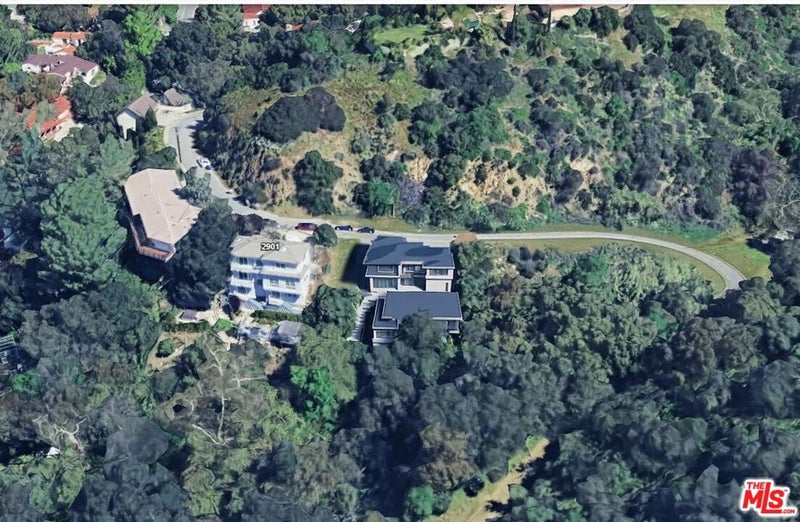 2897 Greenwich Road