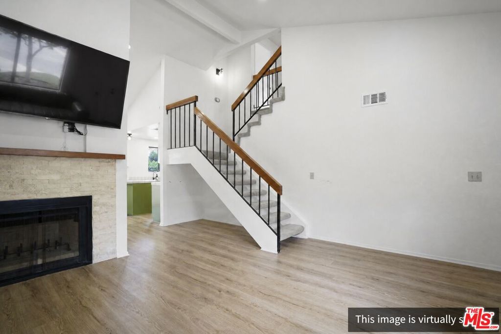 1071 N Glendora Avenue
