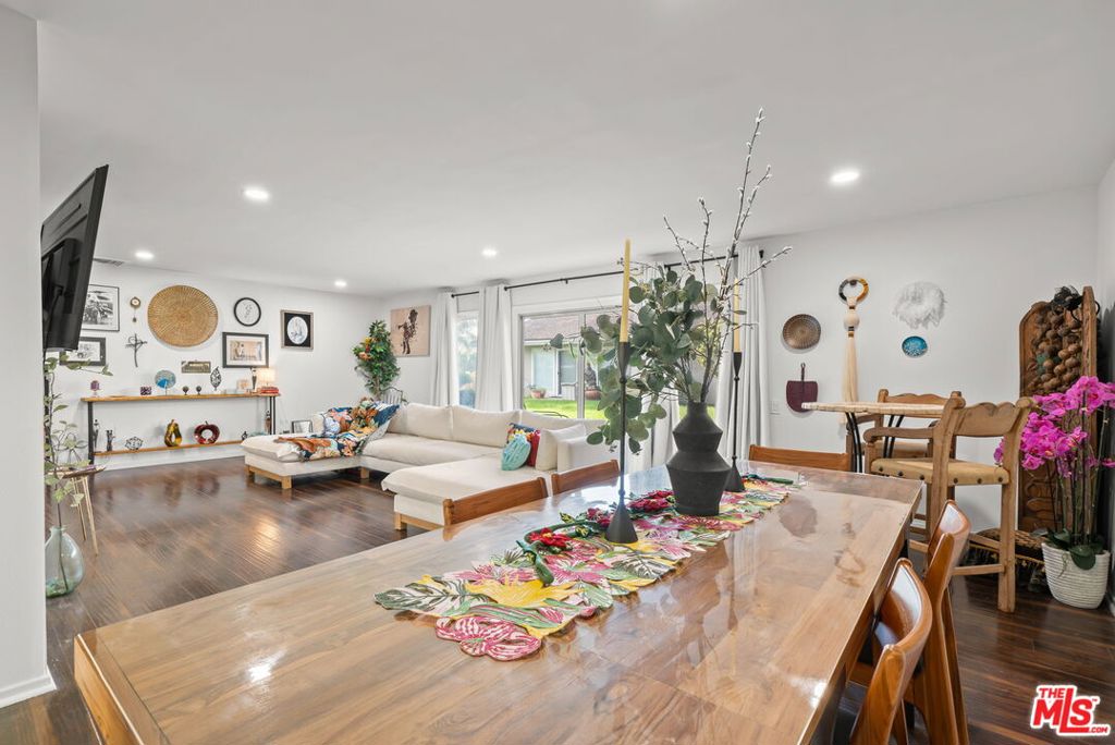 3500 W Manchester Boulevard 58