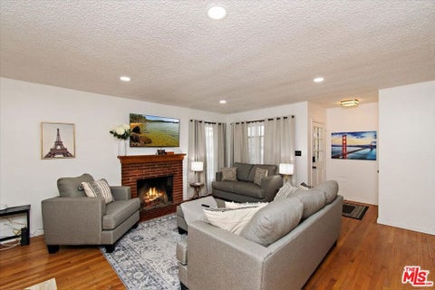 Photo of 2224 W Imperial Highway #1, Hawthorne, CA 90250 (MLS # 26990831)