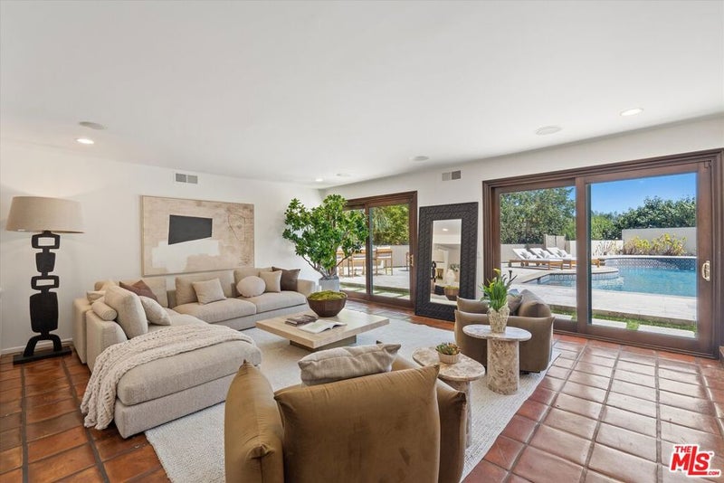 9830 Beeson Drive