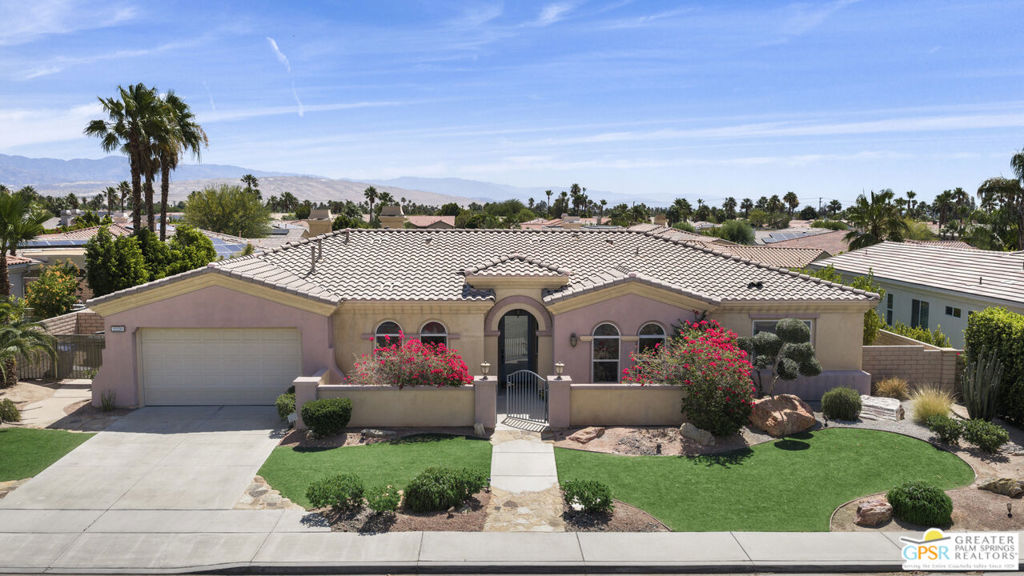 2220 N Hermosa Drive