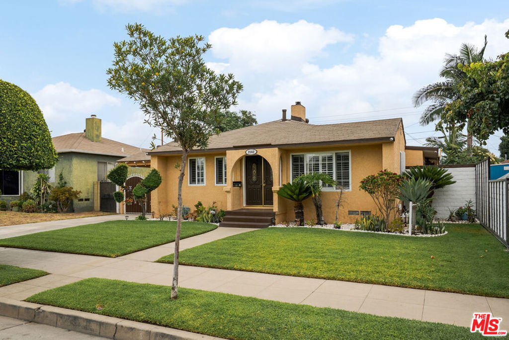 2562 Kurt Avenue