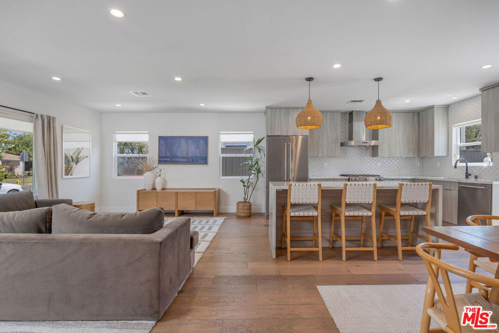 3925 Alla Road