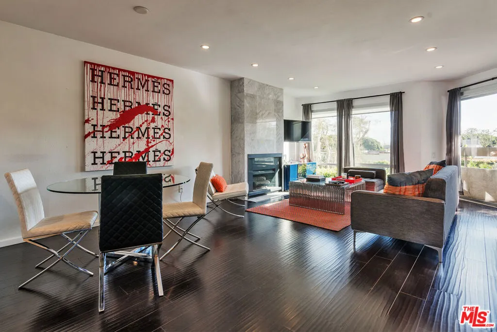 West Hollywood, California 90069, United States, 1 Bedroom Bedrooms, ,1 BathroomBathrooms,Residential,Active,183427