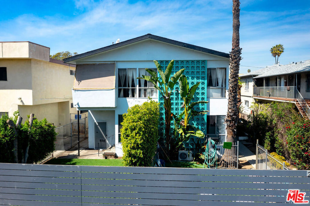 Properties 4 2051 S Corning Street