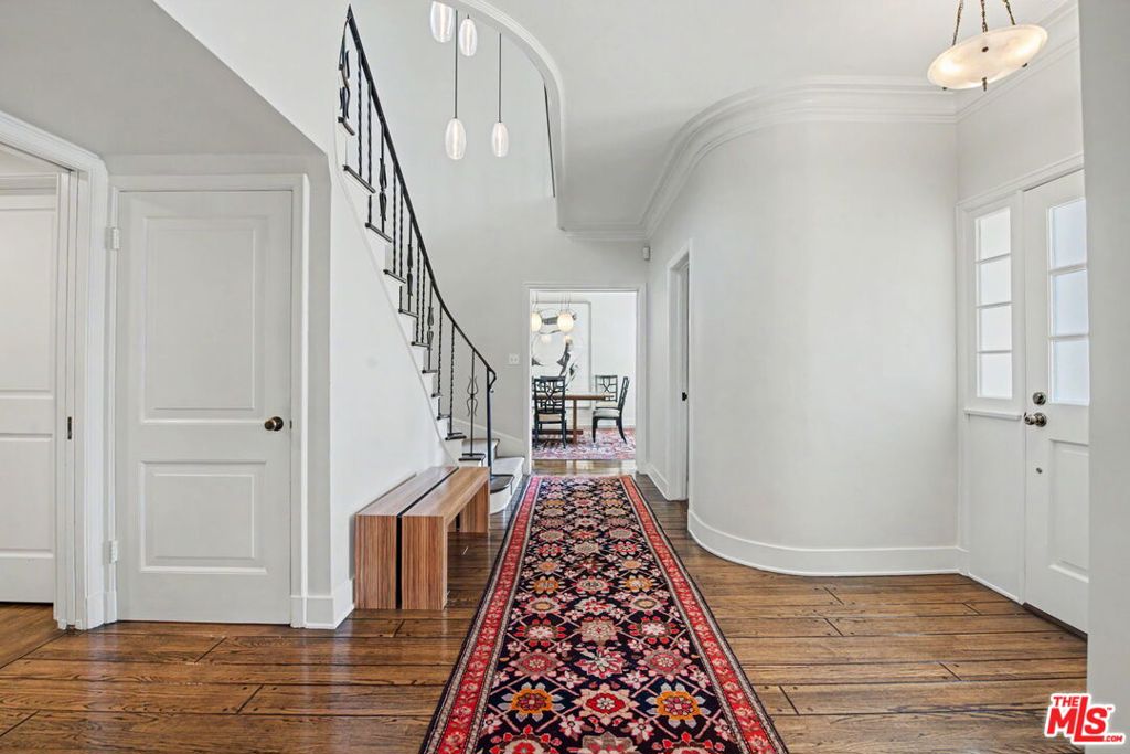 536 Woodruff Avenue