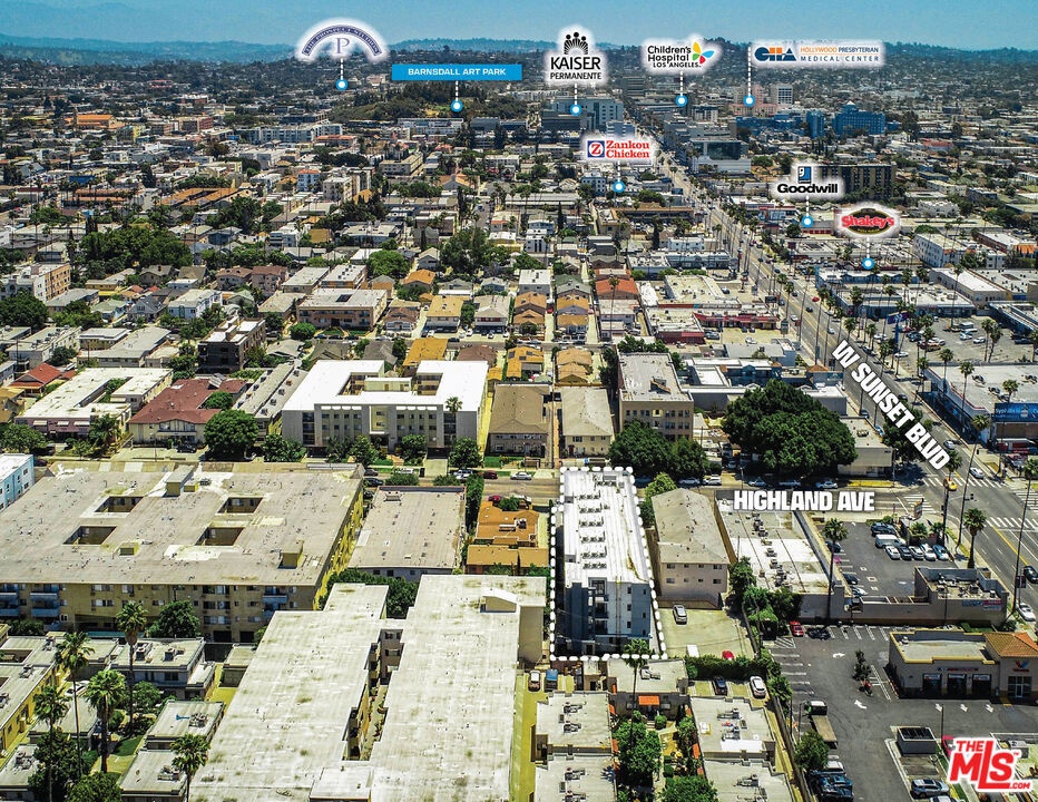 Properties 2 1525 N Hobart Boulevard