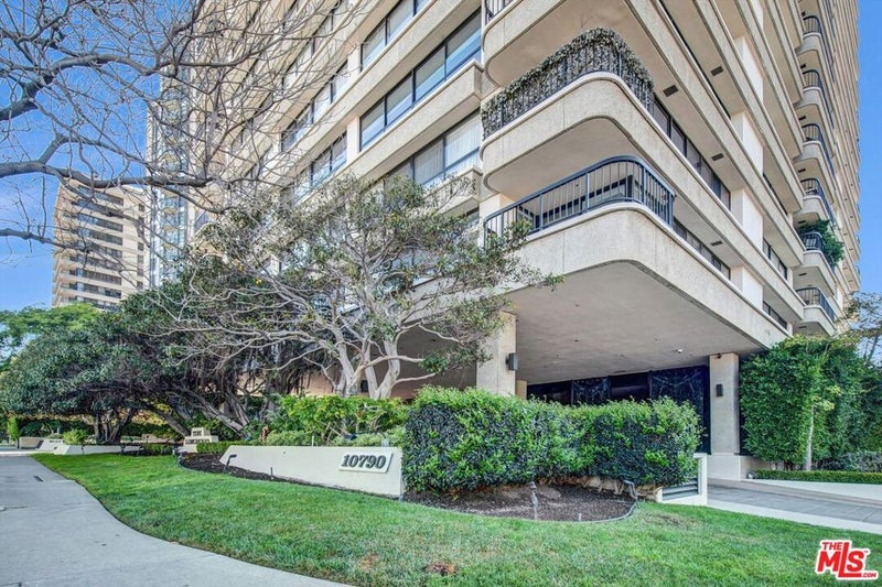 10790 Wilshire Boulevard 404