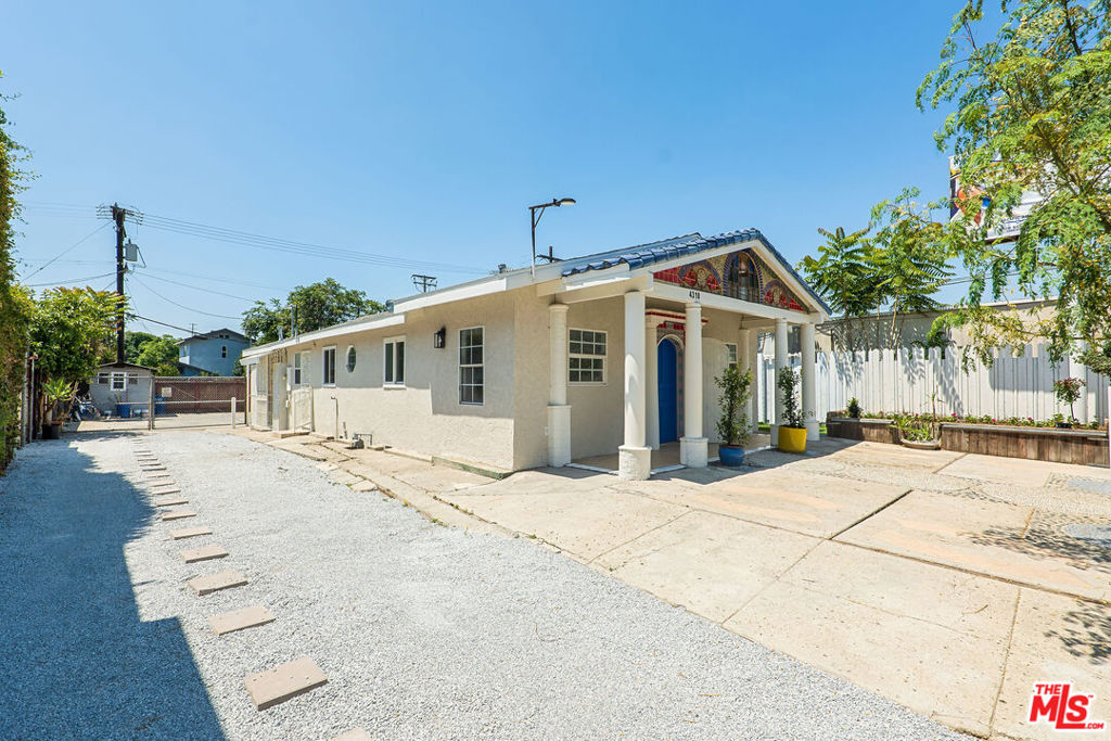 4310 Floral Drive