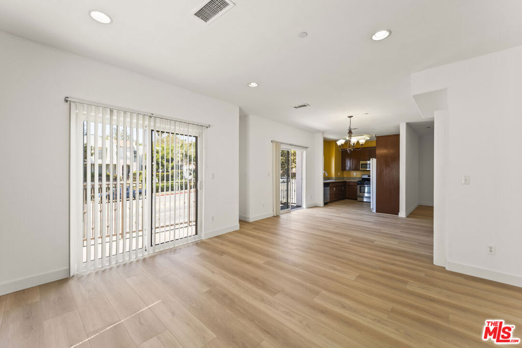 12375 Osborne Place 13