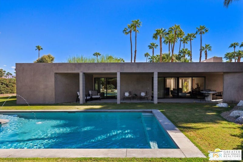 599 N Tercero Circle