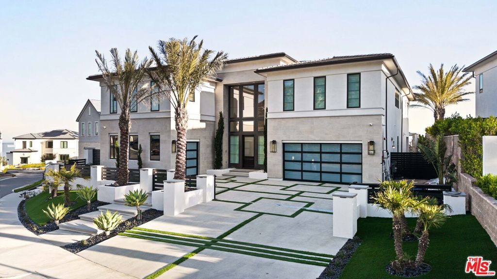 Properties 1 20216 W Albion Way