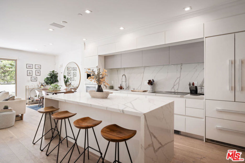 132 N Swall Drive 101