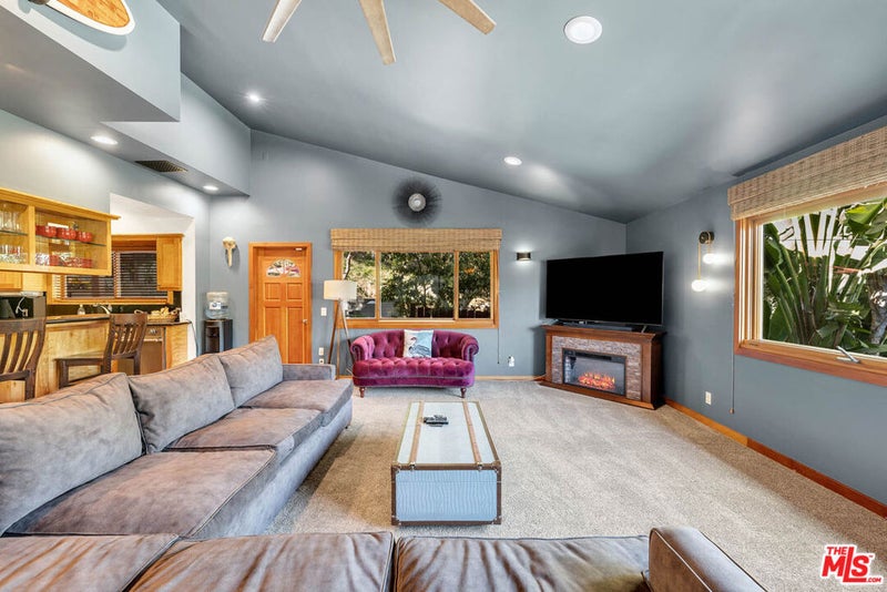 21832 Canon Drive