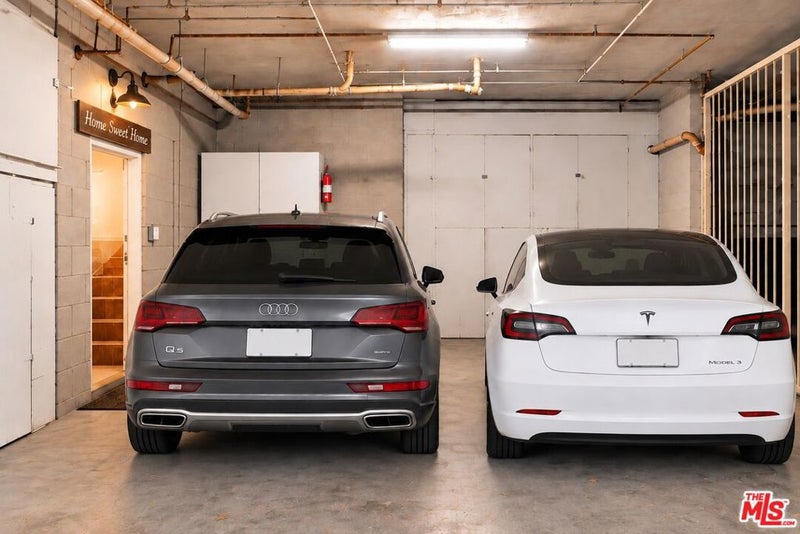 11112 La Maida Street 14