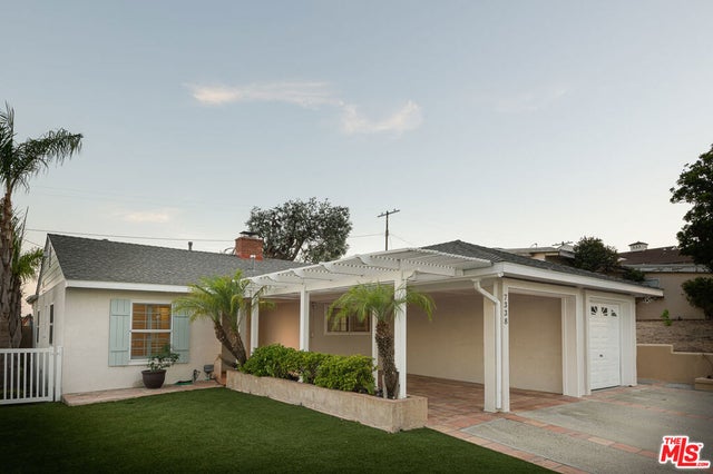 7338 W 91st Street, Los Angeles