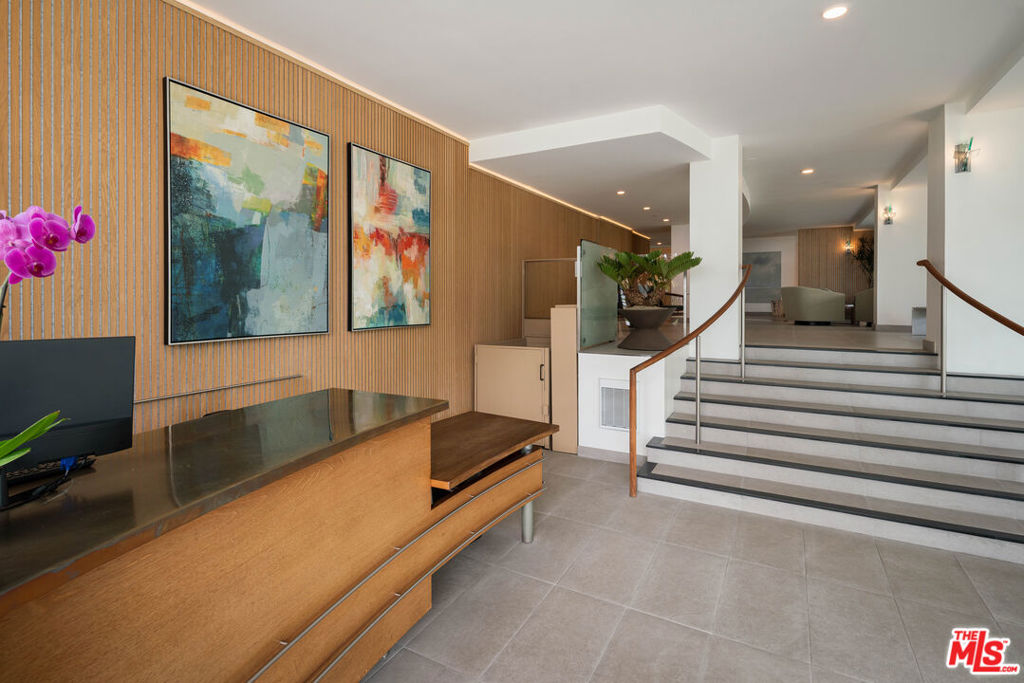 535 Ocean Avenue 8A