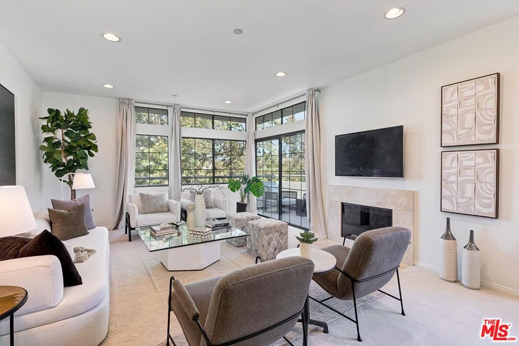 Properties 3 200 N Swall Drive PH53