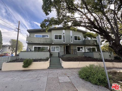 836 Ashland Avenue Santa Monica CA 90405