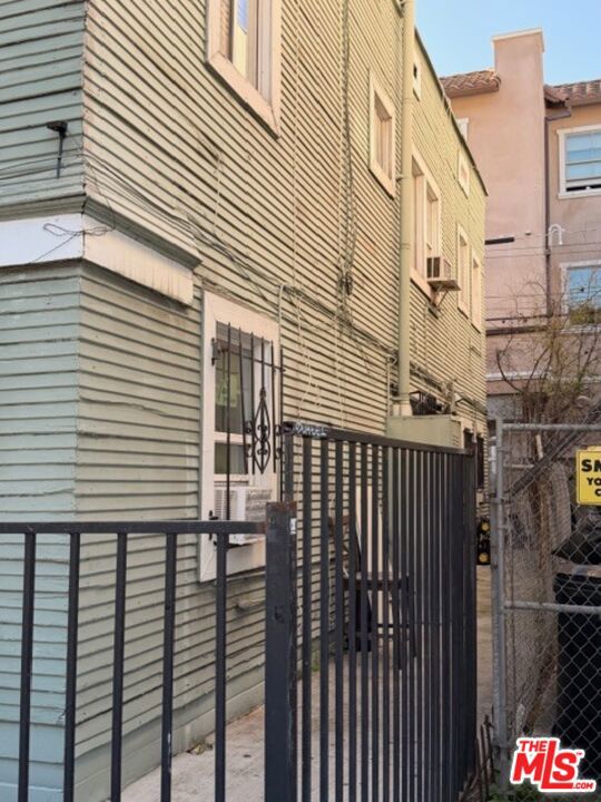 1137 S Union Avenue