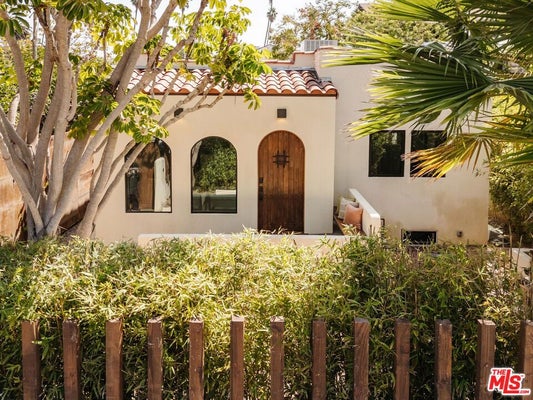 908 CALIFORNIA AVE, VENICE, CA 90291 - Image 4b2e4e458f1ec9a92f50fcfeab612f87/4248161018