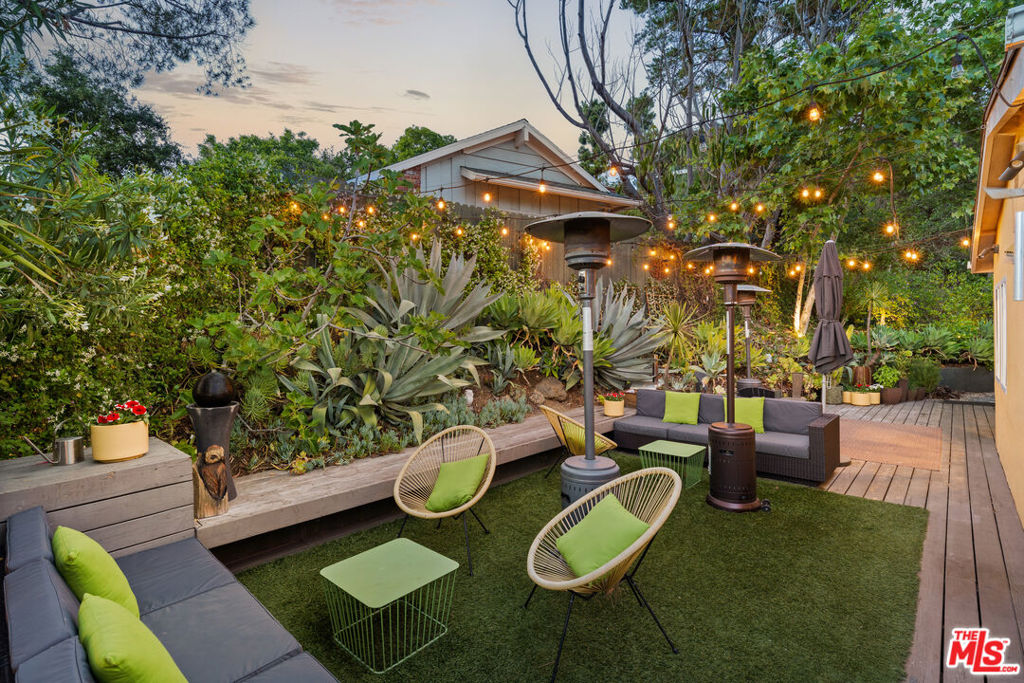 8115 Laurelmont Drive