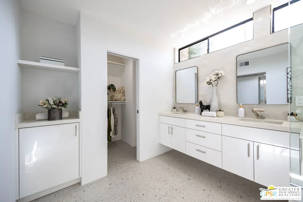 Palm Springs, California 92262, United States, 3 Bedrooms Bedrooms, ,2 BathroomsBathrooms,Residential,Active,132707