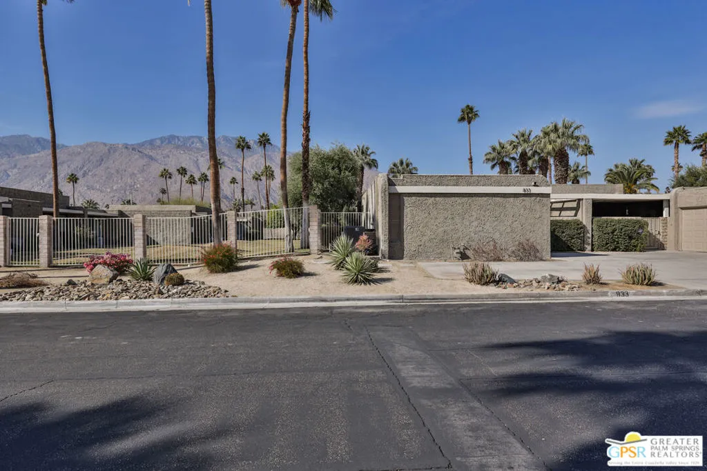 Palm Springs, California 92262, United States, 3 Bedrooms Bedrooms, ,2 BathroomsBathrooms,Residential,Active,132707