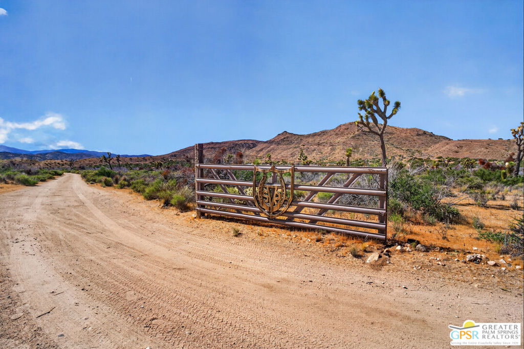 53408 Stud Valley Road
