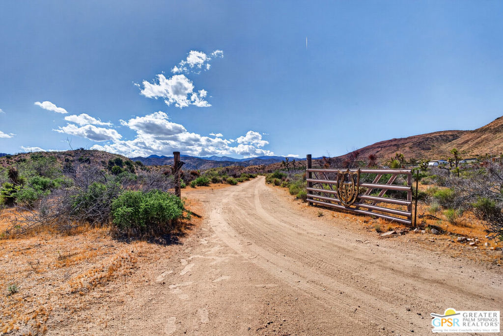 53408 Stud Valley Road