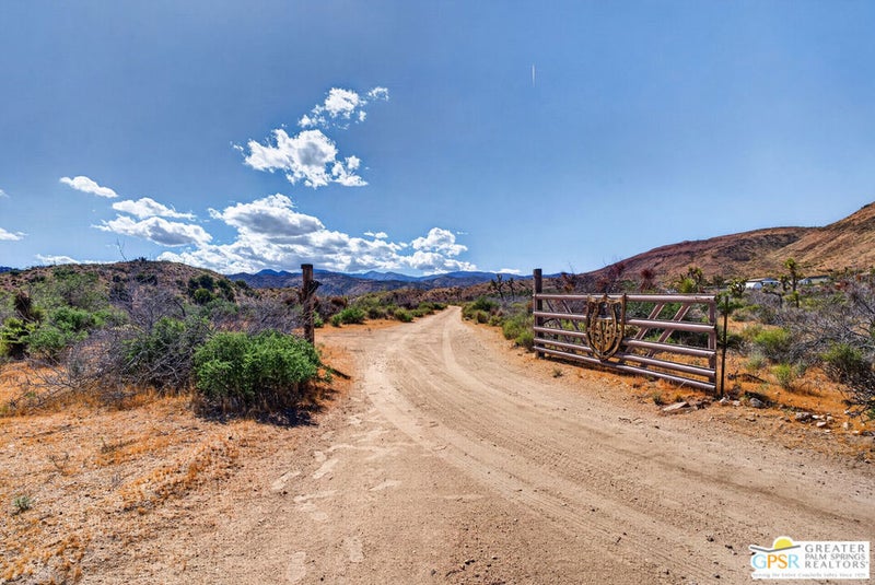 53408 Stud Valley Road