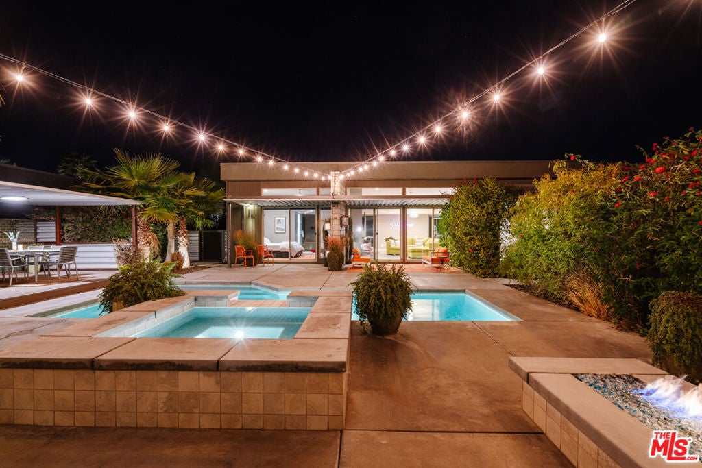 1096 Lucent Court