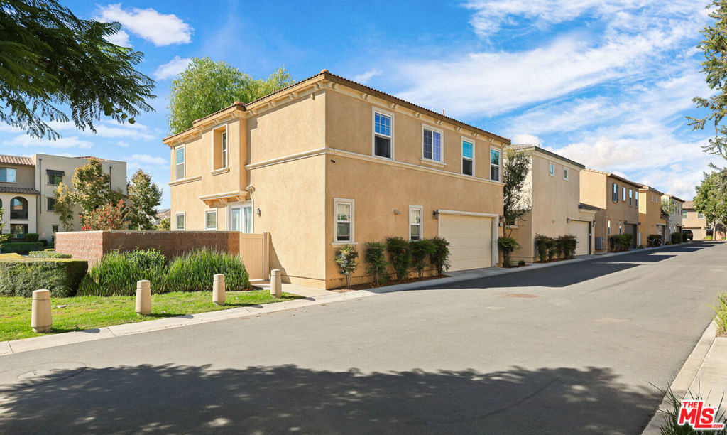 8511 Founders Grove Street
