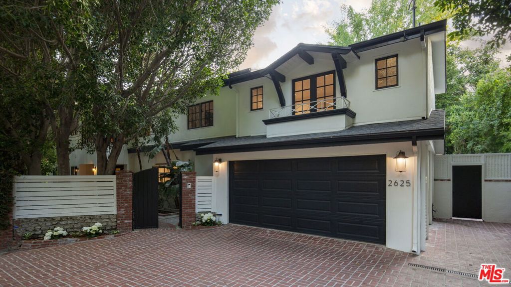 2625 Nichols Canyon Road