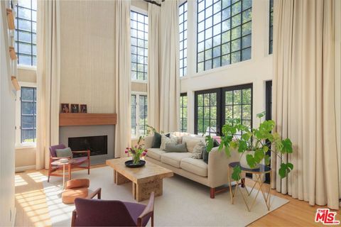 2625 Nichols Canyon Road Los Angeles CA 90046