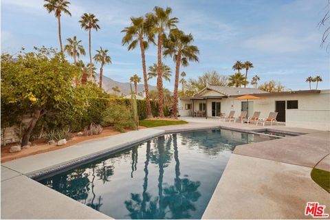 2291 E Calle Papagayo Palm Springs CA 92262