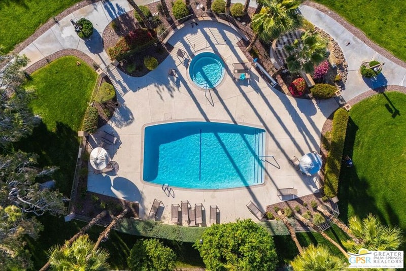 1129 Trofeo Circle
