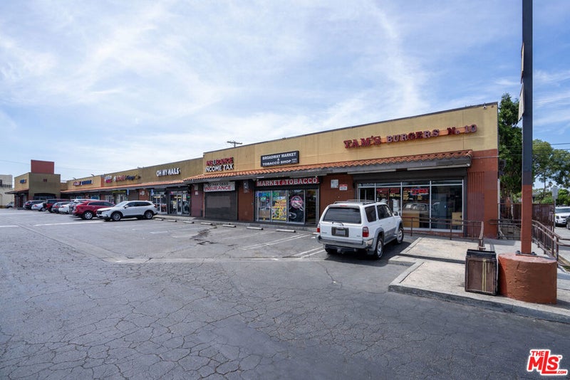 4701 S Broadway