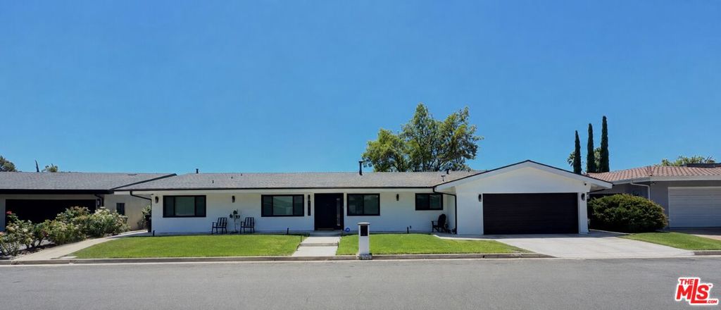 20326 Alerion Place