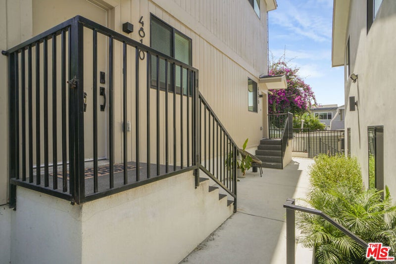 4810 Mascot Street