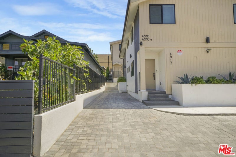 4810 Mascot Street